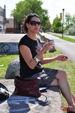 Brunette babe smoking at the park - N