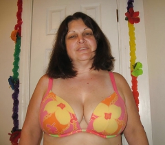 Older BBW MILF (without her daughter this time) - N