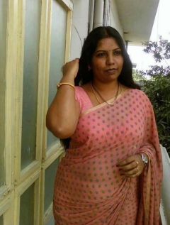 indian big busty Aunty\'s - N