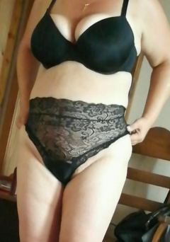 wife big tits in black bra - N