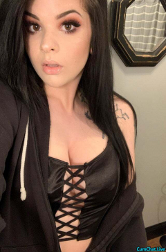 Busty Goths - N