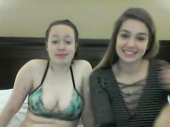 hot-webcam-sexy-striptease