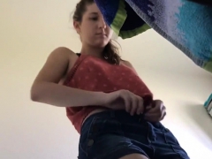 my-girlfriend-striptease-webcam-striptease