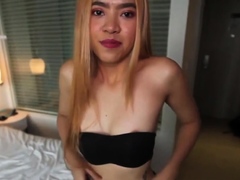 Blonde Asian slut sucks deep