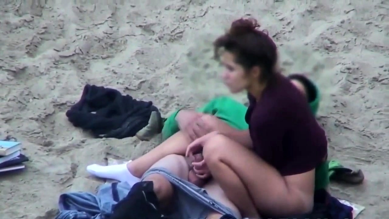 Beach Spy Cam Sex Vidios - Teen Couple At Beach Have Sex Fun Caught Hidden Cam at DrTuber