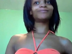 mixed-girl-shows-her-body-on-cam
