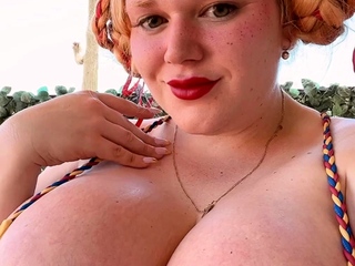 Big Boobs Cassandra Calogera cock tit wanking